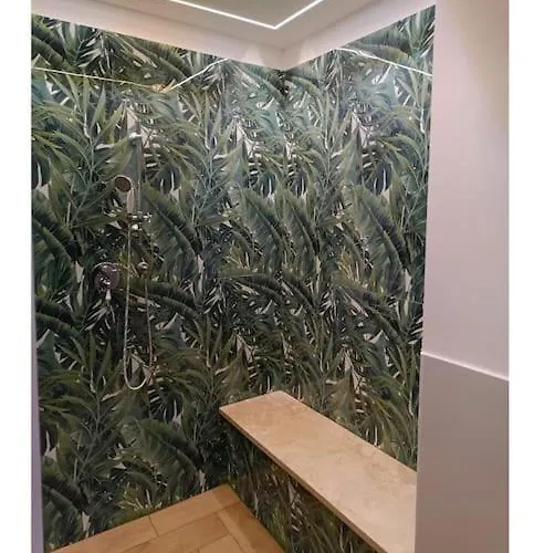 Sweet Flaminio-the Biggest Shower Apartment
